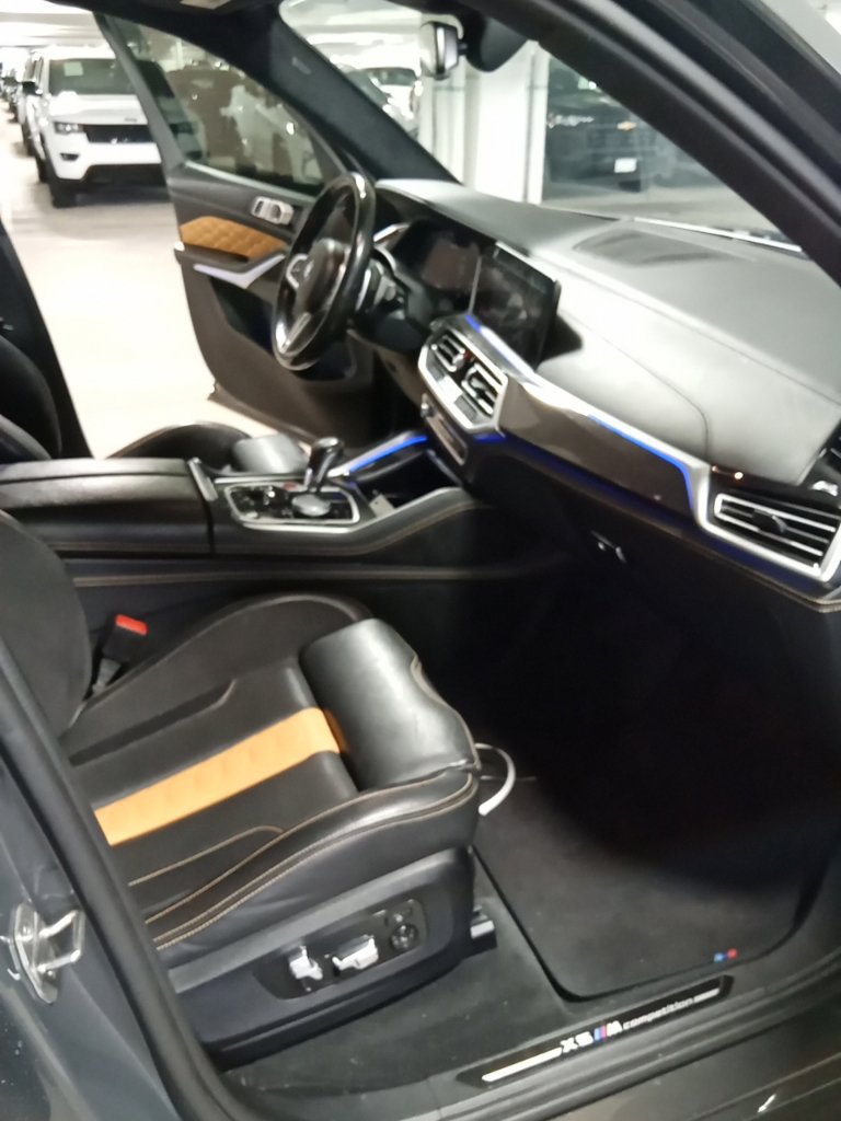 Used 2022 BMW X5 M w/ Competition Package 2 AWD/4WD image 13