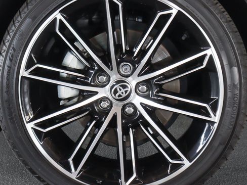 Used 2021 Toyota Avalon Touring w/ Advanced Safety Package FWD image 7