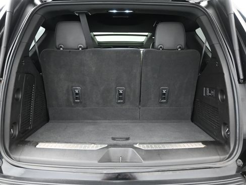 Used 2023 Chevrolet Tahoe Z71 w/ Luxury Package image 7