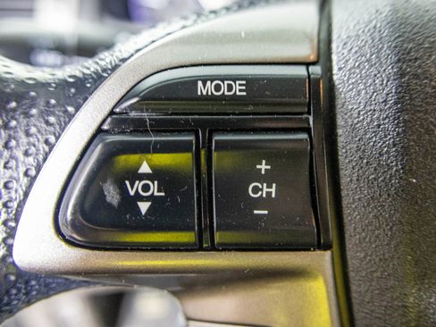 Used 2016 Honda Odyssey EX image 29