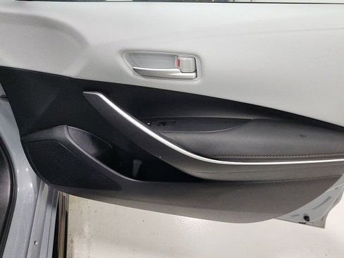 Used 2022 Toyota Corolla SE w/ Carpet Mat Package (TMS) FWD image 38