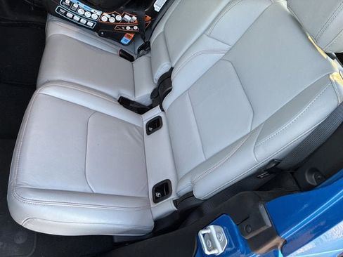 Certified 2023 Jeep Gladiator Mojave w/ Dual Top Group image 20