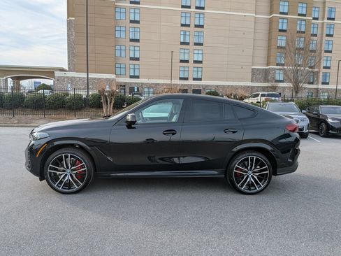 New 2026 BMW X6 xDrive40i w/ Climate Comfort Package image 6