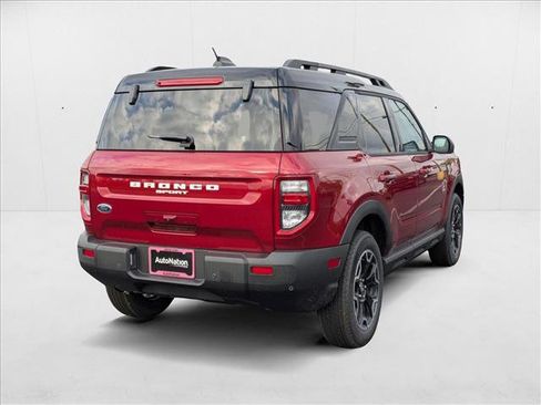 New 2025 Ford Bronco Sport Outer Banks image 2