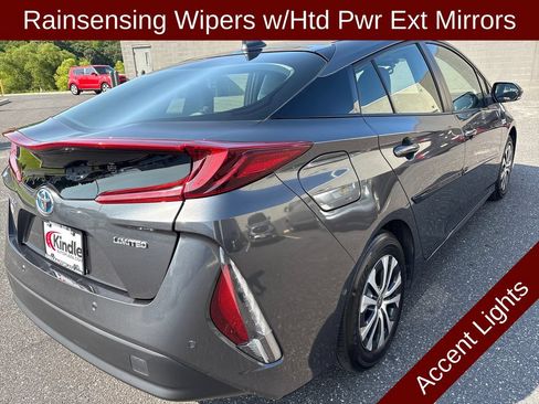 Used 2021 Toyota Prius Prime Limited FWD image 26