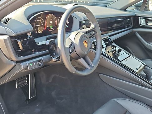Certified 2026 Porsche Panamera 4 AWD/4WD image 4
