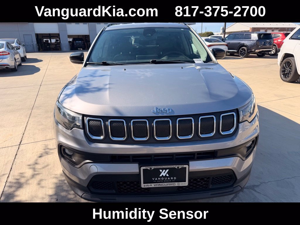 Used 2022 Jeep Compass Latitude w/ Convenience Group AWD/4WD image 7