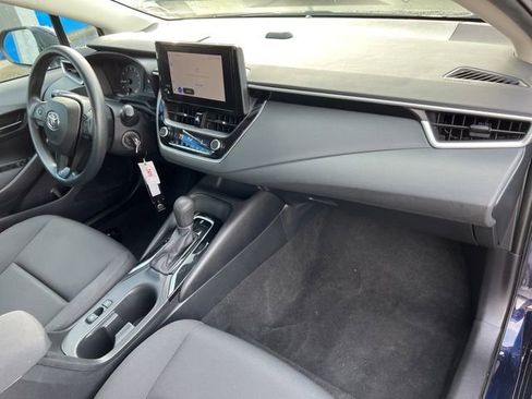 Used 2023 Toyota Corolla LE image 48
