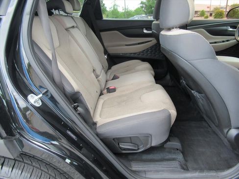 Used 2019 Hyundai Santa Fe SE FWD image 29