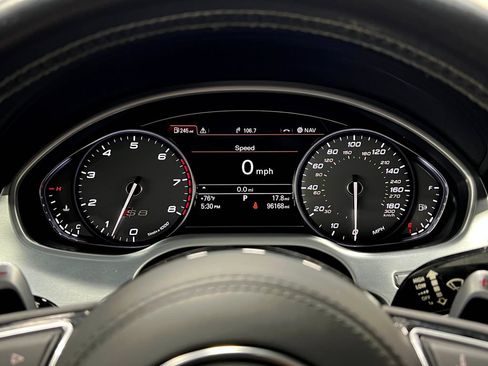 Used 2015 Audi S8 AWD/4WD image 25