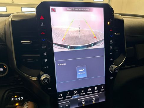 Used 2025 RAM 1500 Laramie image 23