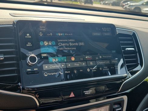 New 2025 Honda Ridgeline Black Edition image 13