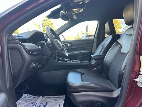 Used 2022 Jeep Compass Altitude w/ Convenience Group image 10