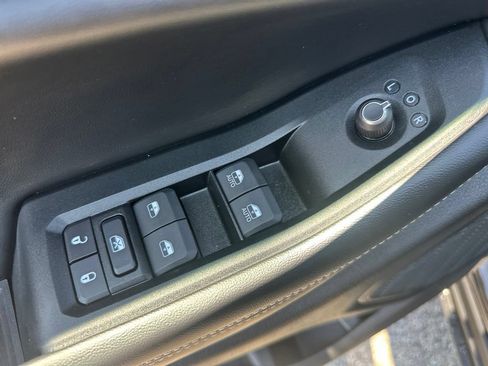 Used 2024 Jeep Grand Cherokee Altitude AWD/4WD image 17