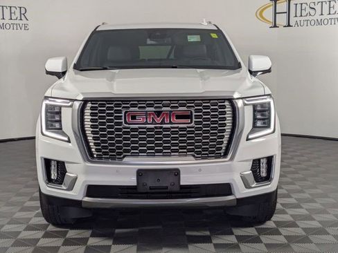 Certified 2023 GMC Yukon XL Denali image 3