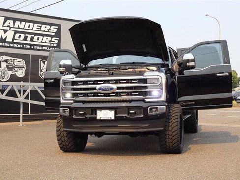 Used 2024 Ford F350 Platinum AWD/4WD image 37