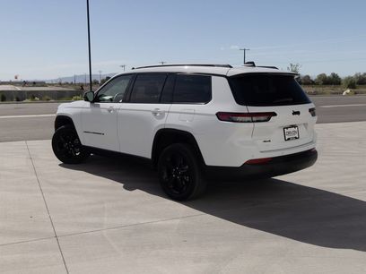 Used 2023 Jeep Grand Cherokee L Altitude