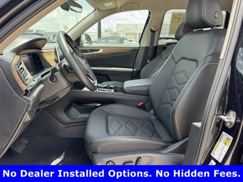 Used 2025 Volkswagen Atlas SE FWD image 23