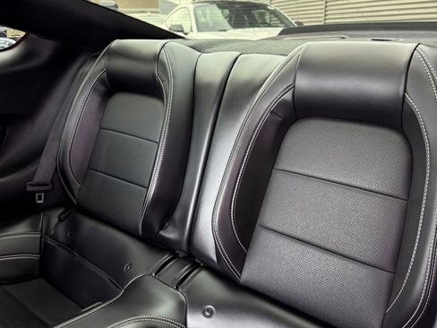 Used 2021 Ford Mustang Shelby GT500 w/ Technology Package image 21