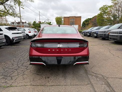 New 2026 Hyundai Sonata SEL FWD image 6