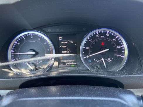 Used 2019 Toyota Highlander XLE image 13