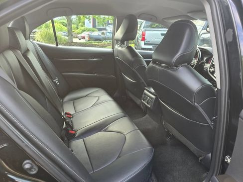 Used 2023 Toyota Camry XSE FWD image 12