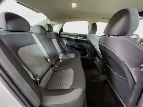 Used 2025 Kia K5 LXS FWD image 27