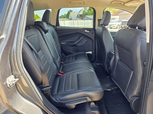Used 2018 Ford Escape Titanium image 23