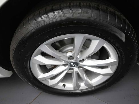 Used 2019 Audi Q7 3.0T Premium w/ Convenience Package AWD/4WD image 14