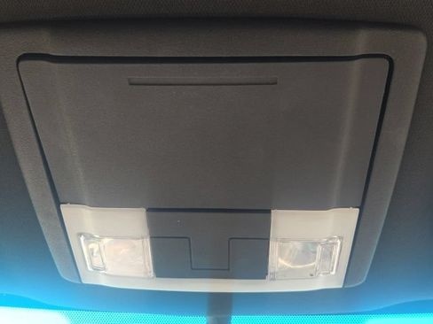 Used 2012 Ford Explorer XLT FWD image 25