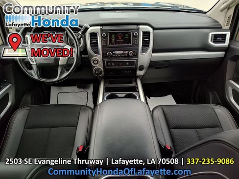 Used 2019 Nissan Titan PRO-4X AWD/4WD image 30