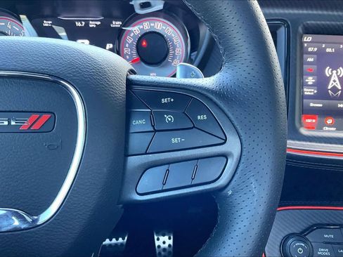 Used 2021 Dodge Challenger R/T Scat Pack image 25