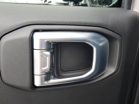 New 2026 Jeep Gladiator Sport image 16