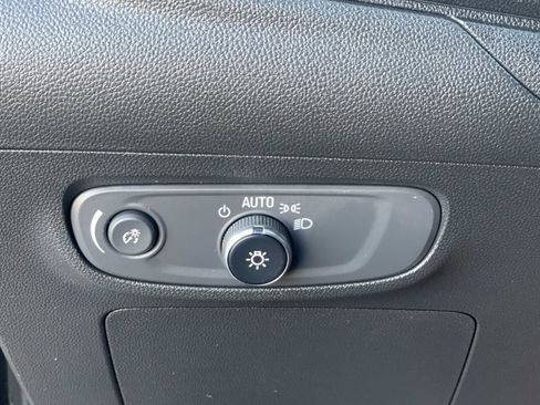 Used 2025 Buick Encore GX Preferred w/ Comfort Package image 19