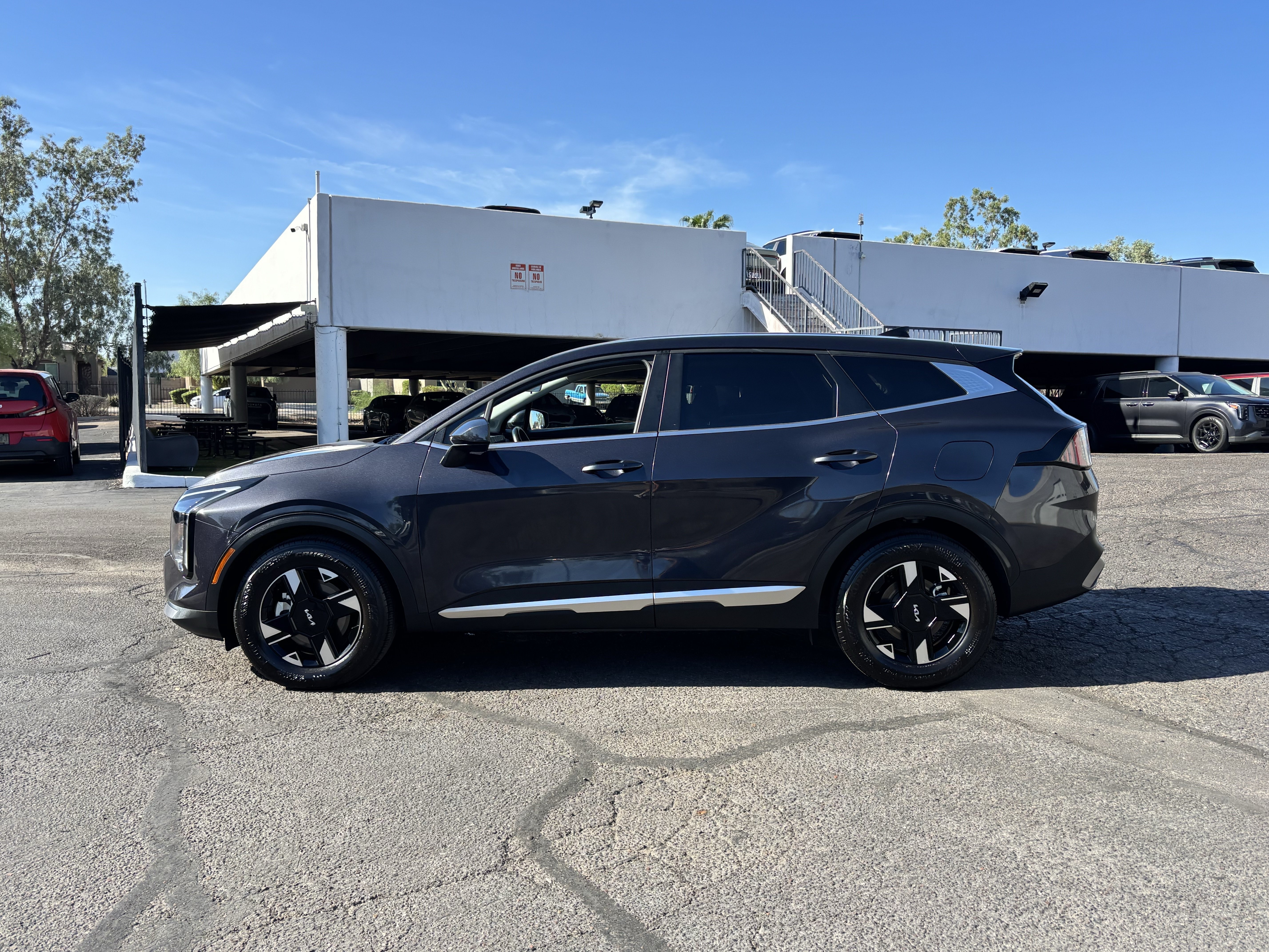 Certified 2026 Kia Sportage LX FWD image 5
