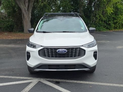 Certified 2023 Ford Escape Active w/ Tech Pack #1 AWD/4WD image 11