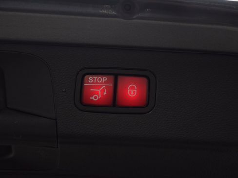 Used 2022 Mercedes-Benz GLC 300 image 33