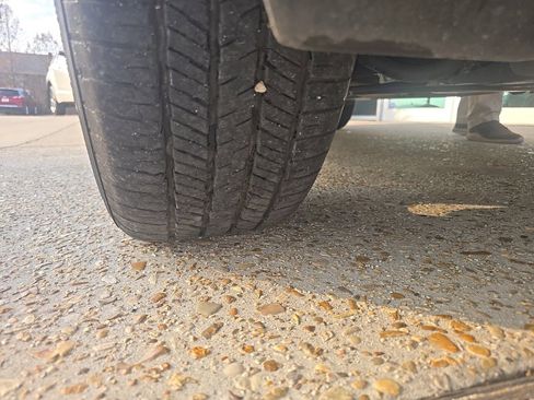 Used 2023 Subaru Crosstrek 2.5i Sport image 38