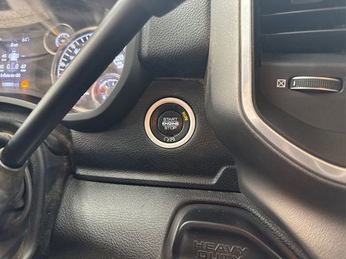 Used 2019 RAM 2500 Big Horn image 31