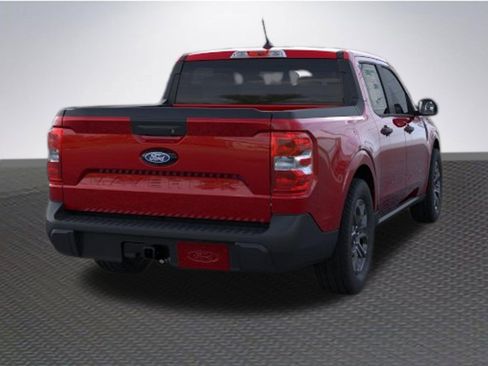 New 2026 Ford Maverick XLT w/ XLT Luxury Package FWD image 8