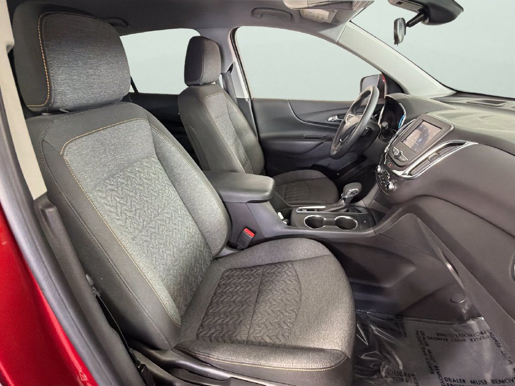 Used 2024 Chevrolet Equinox LT FWD image 30