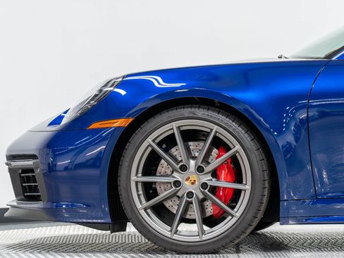 Used 2024 Porsche 911 Carrera 4S AWD/4WD image 10