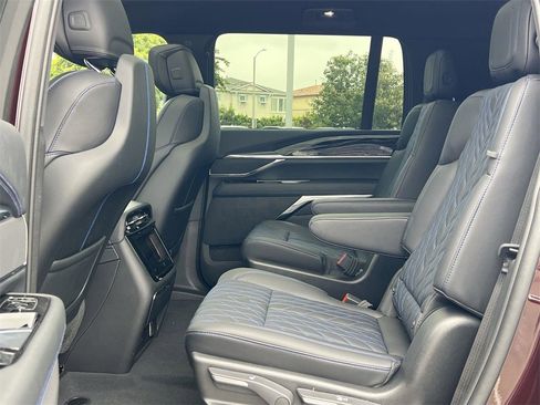 New 2026 Cadillac Escalade IQL Luxury image 28