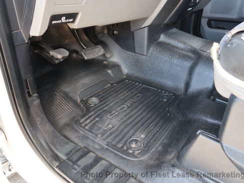 Used 2017 Ford F250 XL w/ Power Equipment Group AWD/4WD image 12