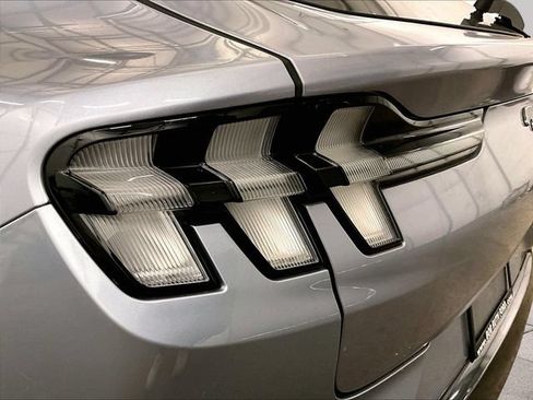 Used 2022 Ford Mustang Mach-E Premium AWD/4WD image 28