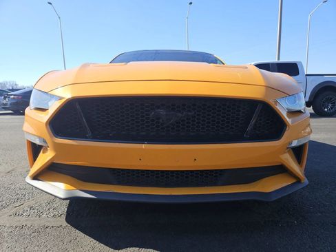 Used 2019 Ford Mustang GT w/ Equipment Group 301A image 6