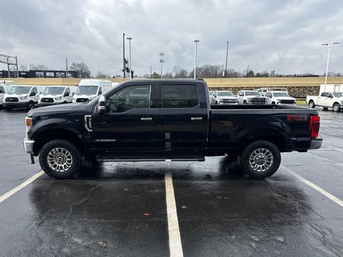 Used 2021 Ford F250 XLT w/ XLT Premium Package image 5