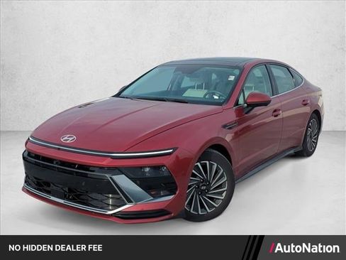 Used 2024 Hyundai Sonata Limited FWD image 1