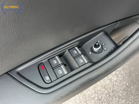 Used 2017 Audi A4 2.0T Premium w/ Audi MMI Navigation Plus image 38