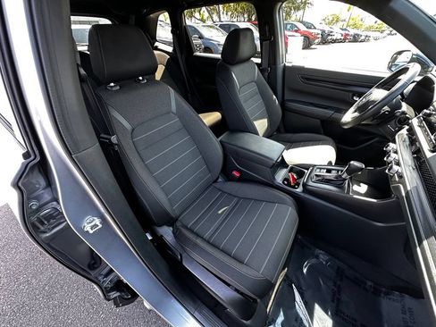 Used 2024 Honda CR-V Sport image 14